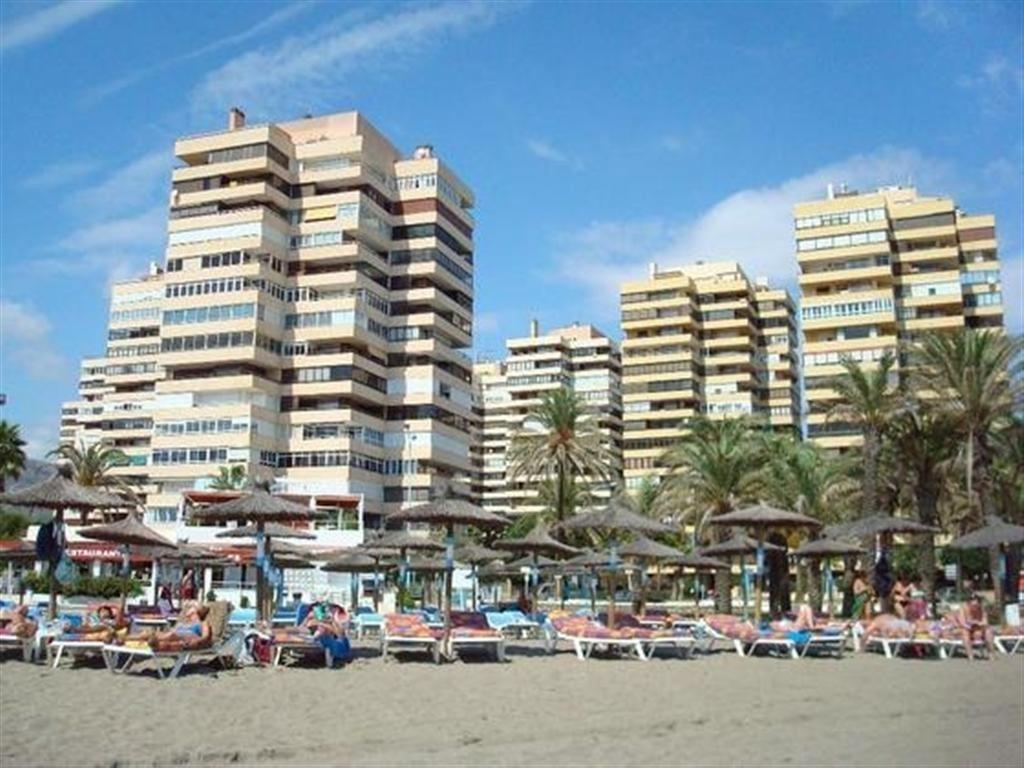Apartamento Playamar ตอร์เรโมลิโนส ภายนอก รูปภาพ